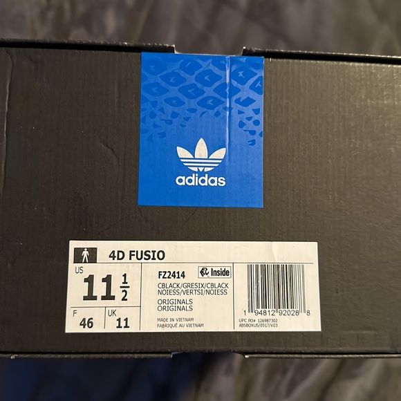 Adidas 4D fusión size 11.5 like new wore 2 times - Picture 2 of 3